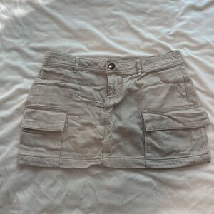 Cargo mini skirt